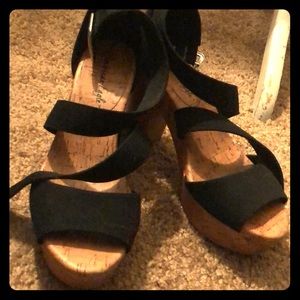 American Eagle, cork, heels!